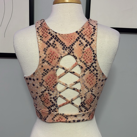 Sports bra - Picture 2 of 2